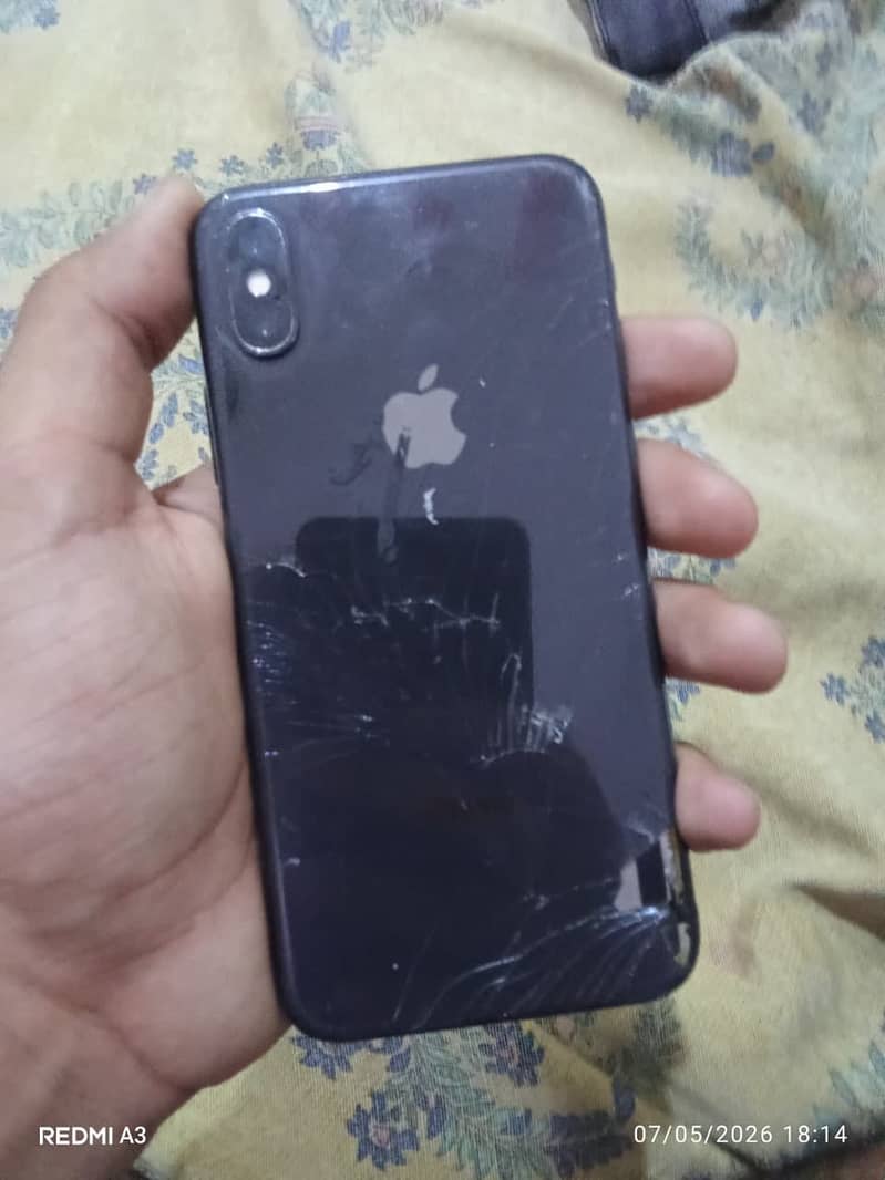 Apple iPhone X 3