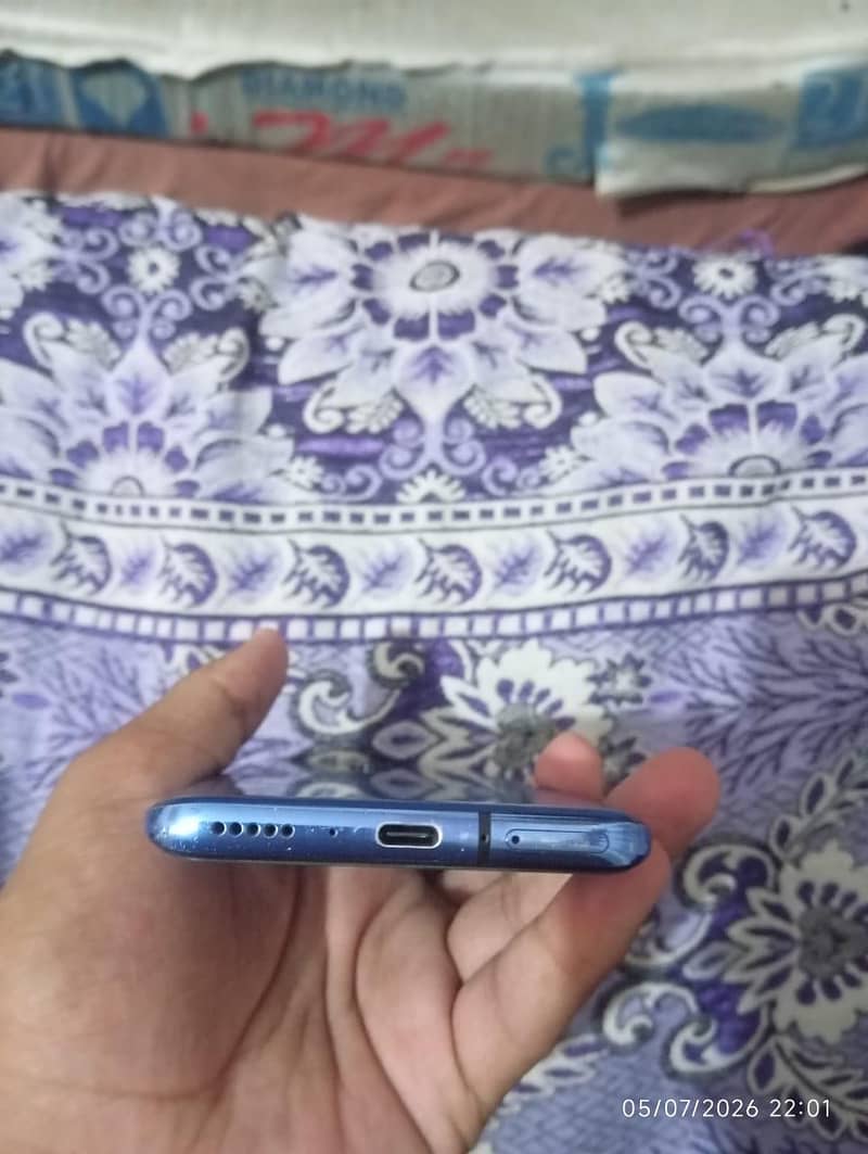 One Plus 7 Pro 3