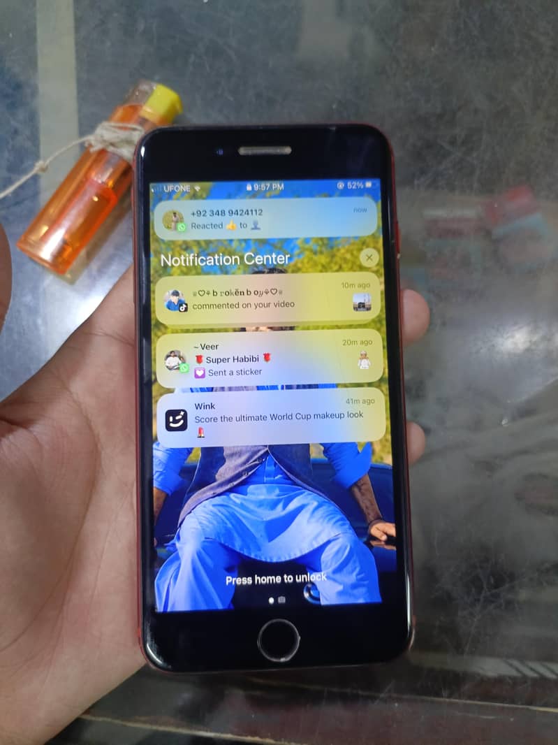 Apple iPhone 8 Plus 6