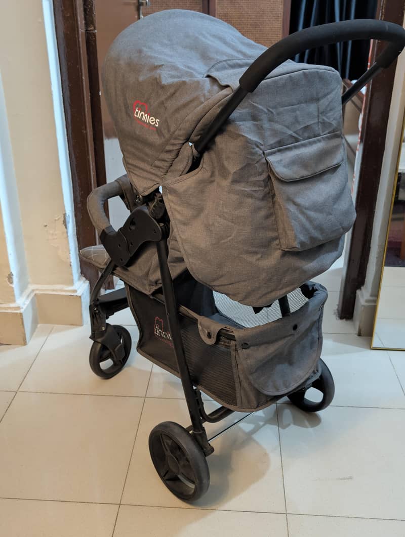 Stroller / Pram 4