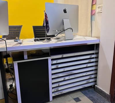 Office table for sale
