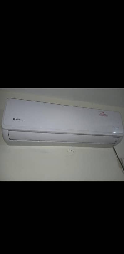Dawlance 1.5 Ac/DC inverter for sale heat and cool