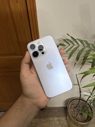 Apple iPhone 14 Pro