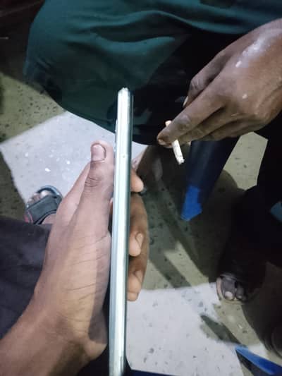 Infinix Hot 12