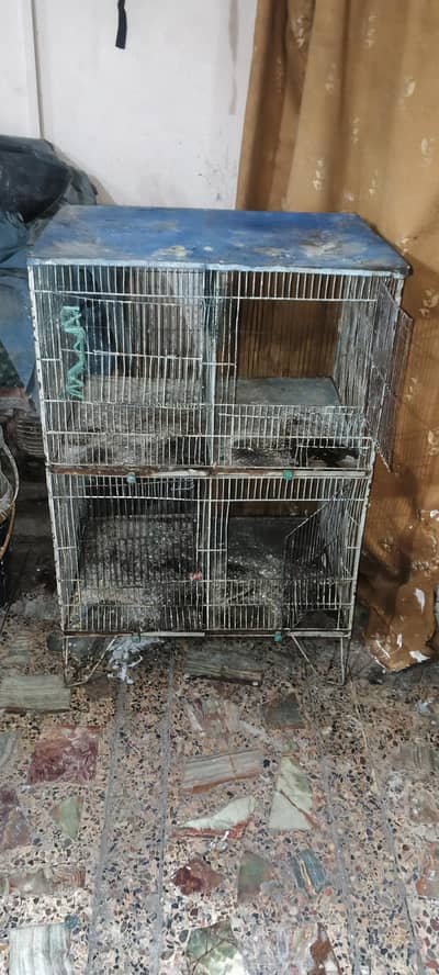 cage for sale 4 portion condition used 6/10