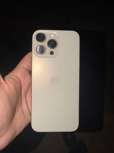 Apple iPhone 16 Pro Max