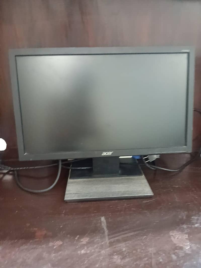 Gaming pc with monitor 10