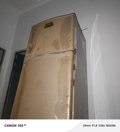 Dawlance Full size Fridge Minor Body Work