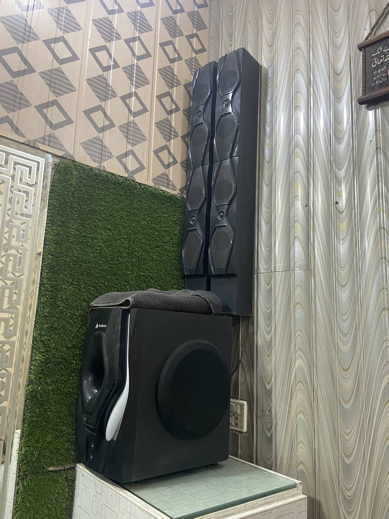 Speakers 1