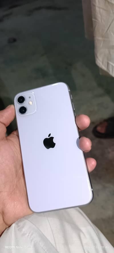 Apple iPhone 11