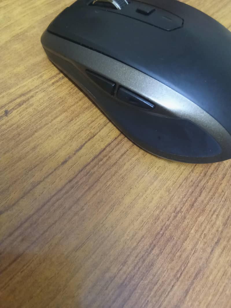 Logitech MX Anywhere 2S Multi device Bluetooth wireless Mouse 2