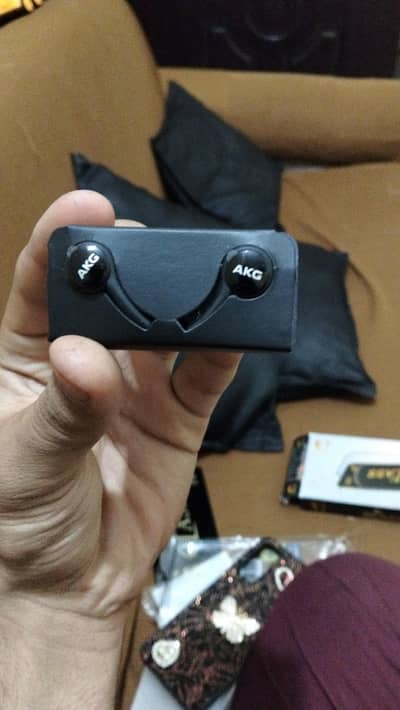 AKG original hand free