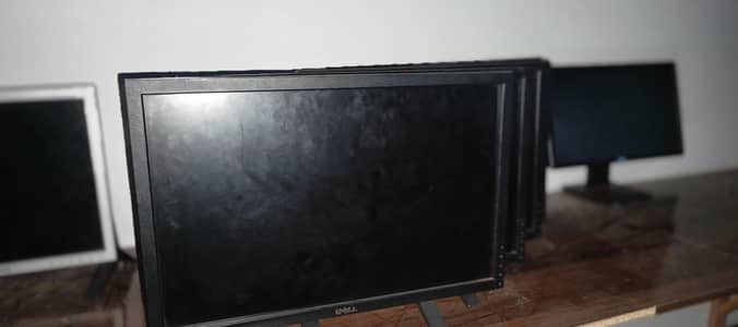 20 Inches LCD, VGA+USB Port. Seven models in Same shape for office.
