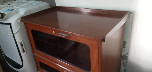 Computer & LCD trolley Showcase