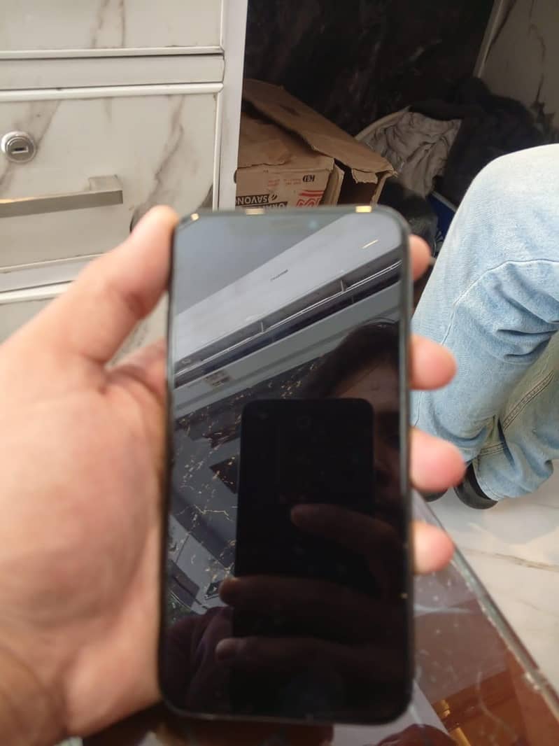 Apple iPhone X 2