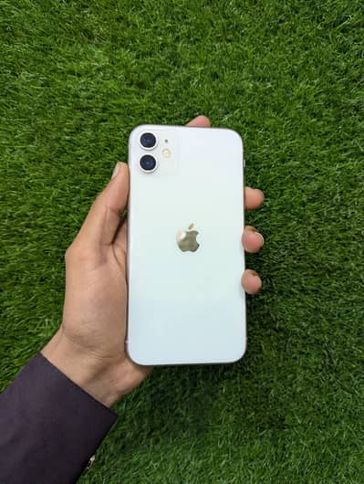 iPhone 11 (White) – 128GB (PTA Approved)