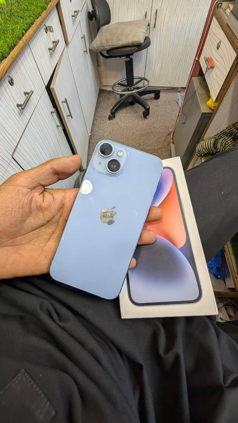 Apple iPhone 14 0