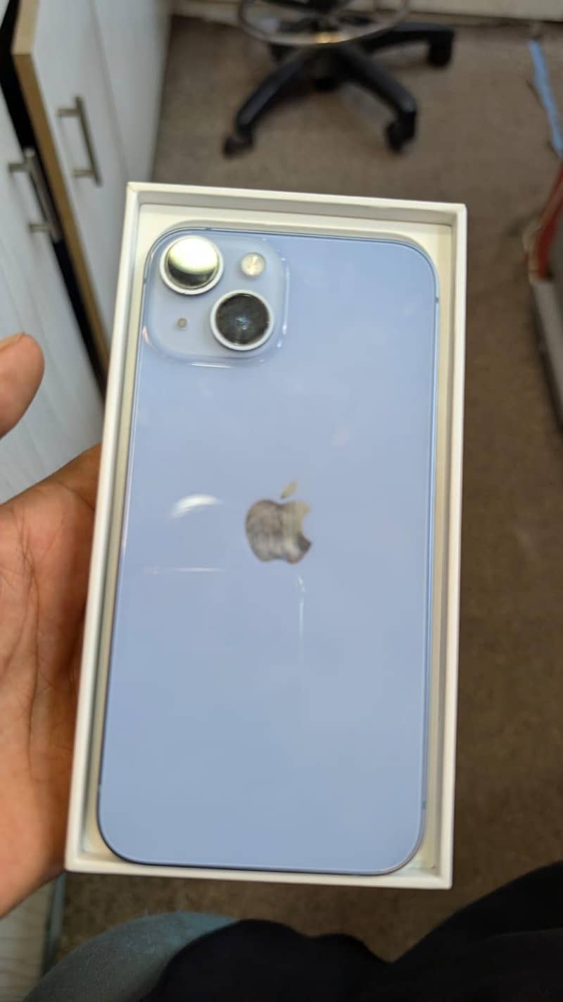 Apple iPhone 14 2