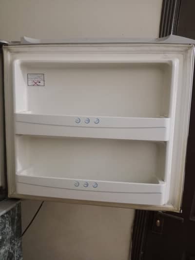 HAIER REFRIGERATOR