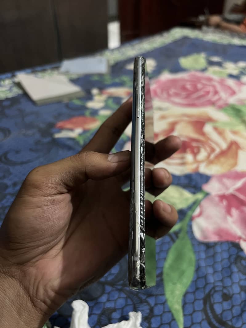 One Plus 8T 8