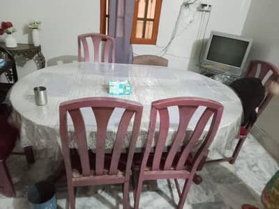 dinning table with free center table