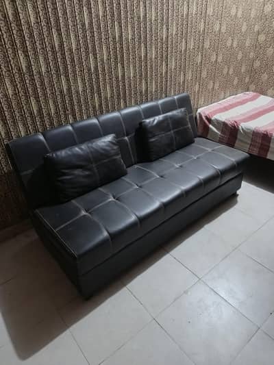 2 jori sofa cum bed