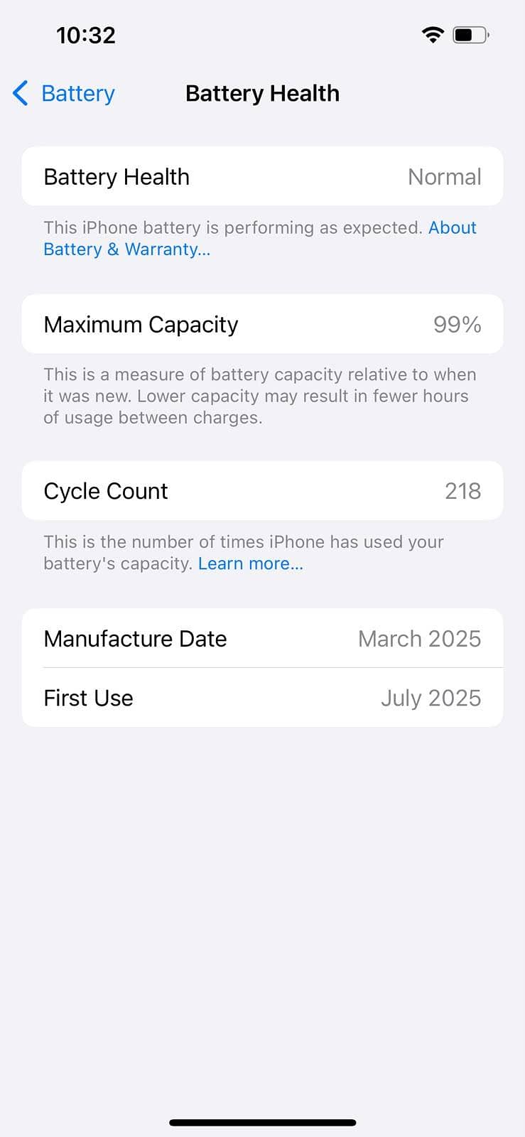 Apple iPhone 16e 2
