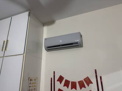 Haier 1 Ton T3 Inverter 14 HFTEX Model