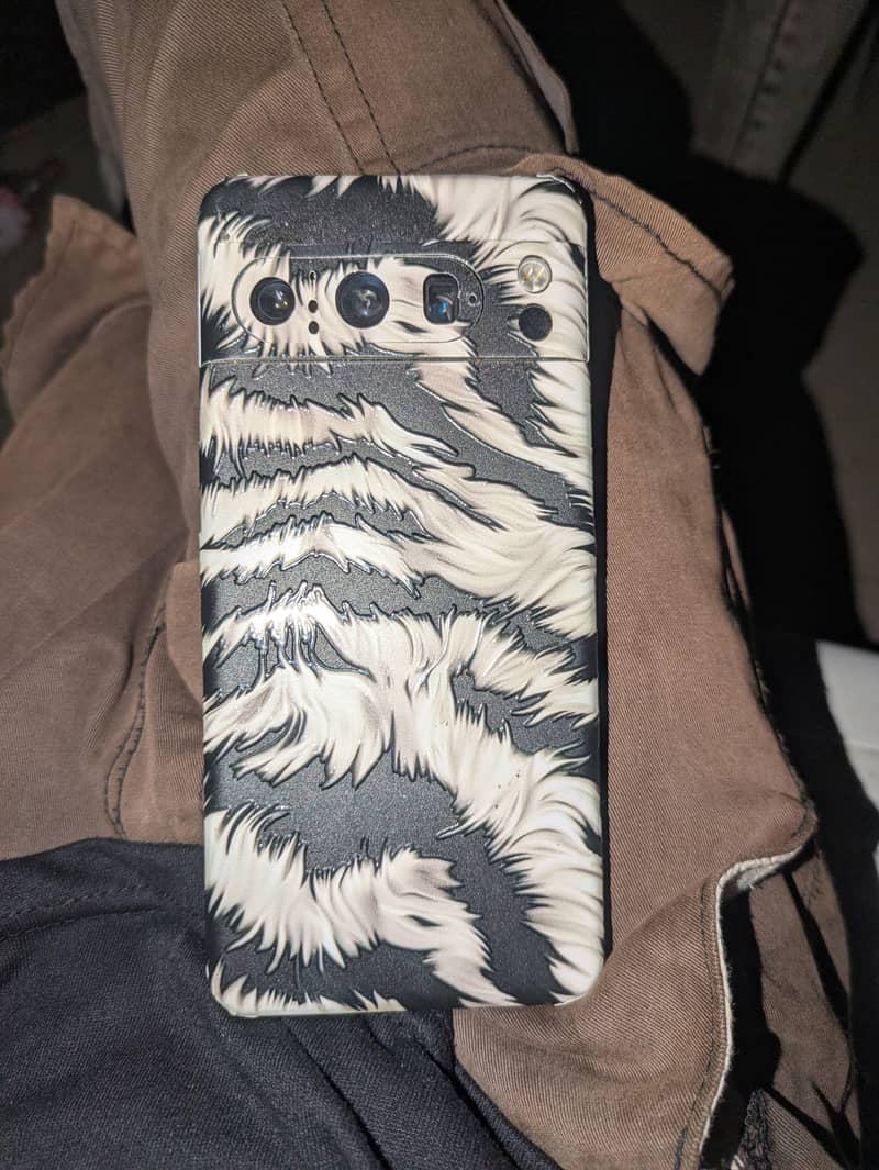 Google Pixel 8 Pro 3