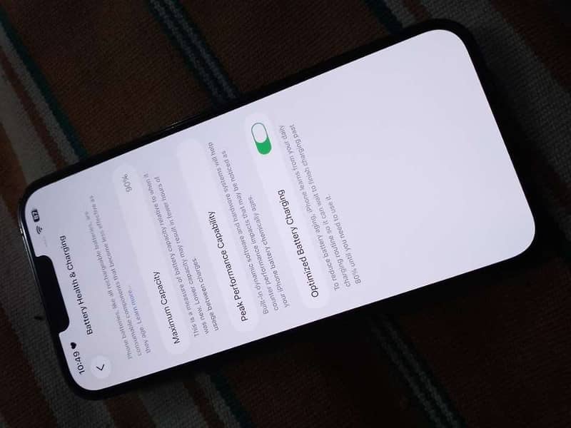 Apple iPhone 13 Pro Max 1