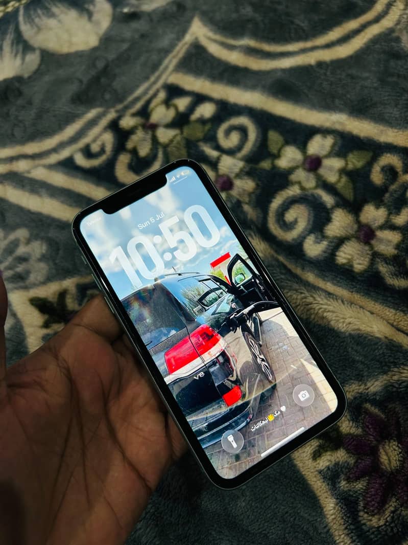Apple iPhone 11 1