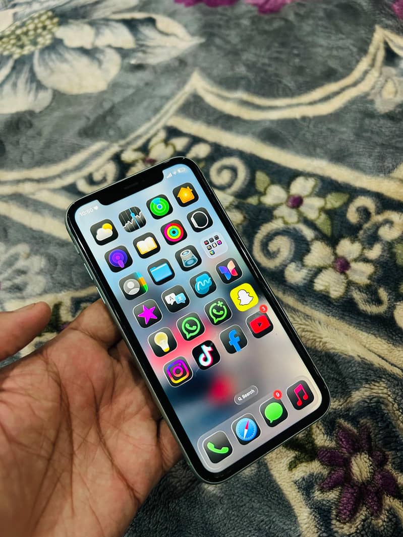 Apple iPhone 11 2