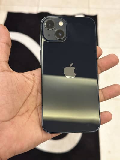 Apple iPhone 13