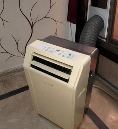 Tarrington house portable ac Mac 2510-C 0.75 ton.