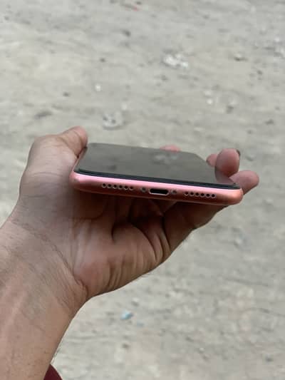 Apple iPhone XR