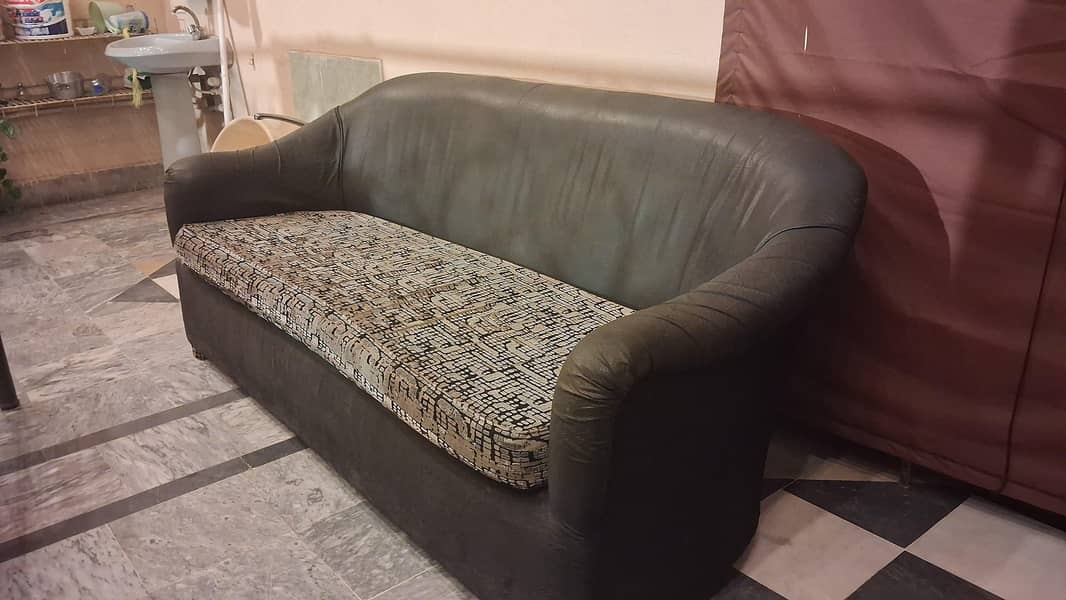 5 cane Sofa set 1