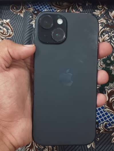 Apple iPhone 15