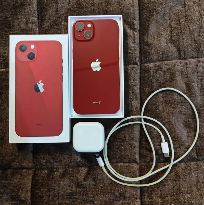 iPhone 13 0