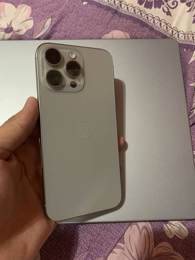 Apple iPhone 15 Pro Max