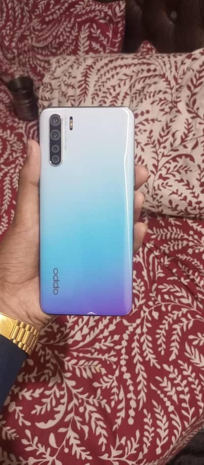 OPPO F15 8 128 gb