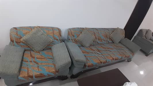 7 seater sofa in excellent condition