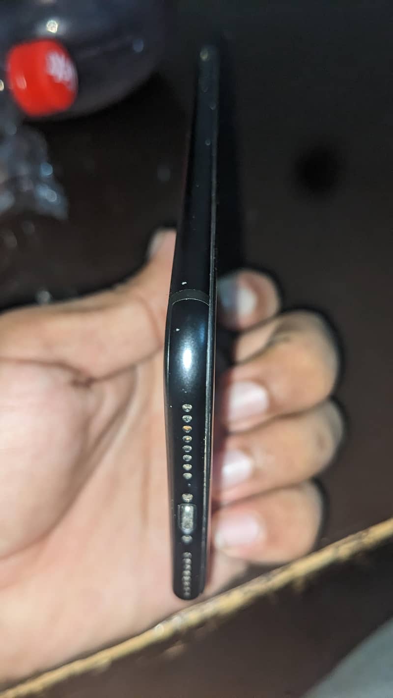 Apple iPhone 7 Plus 4