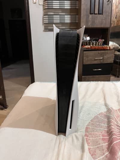 Ps5 with controller and with 4 disk