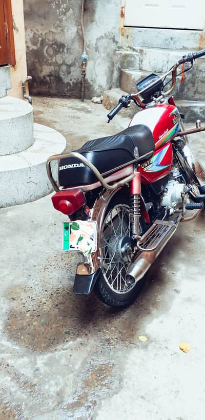 United bike urgent sale