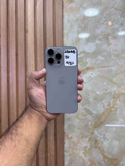 Apple iPhone 16 Pro Max