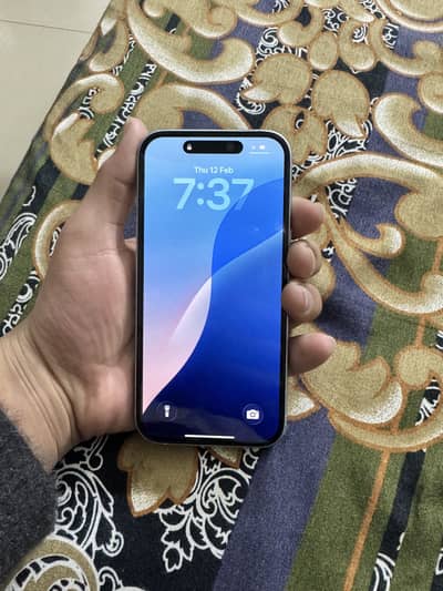 Apple iPhone 15 128GB | Excellent Condition original box non pta