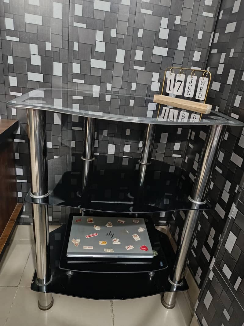 TV Trolley Table 1