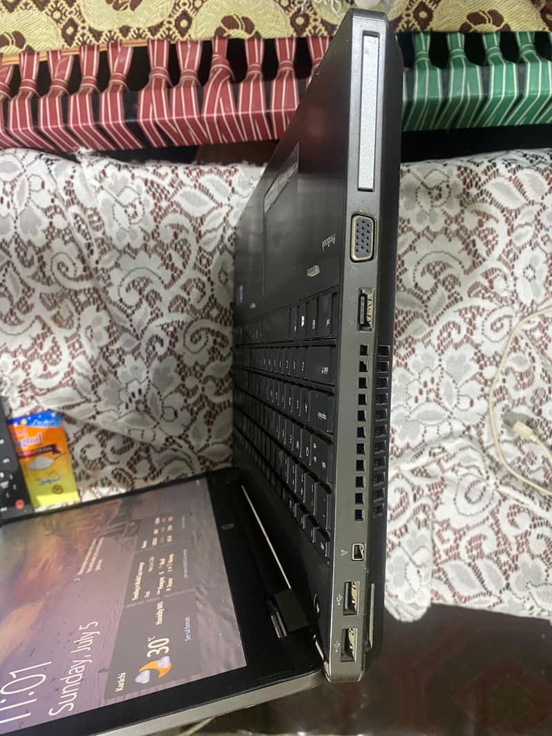 HP PROBOOK 4