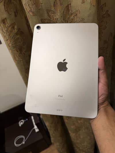 Ipad Air 4th generation read ad