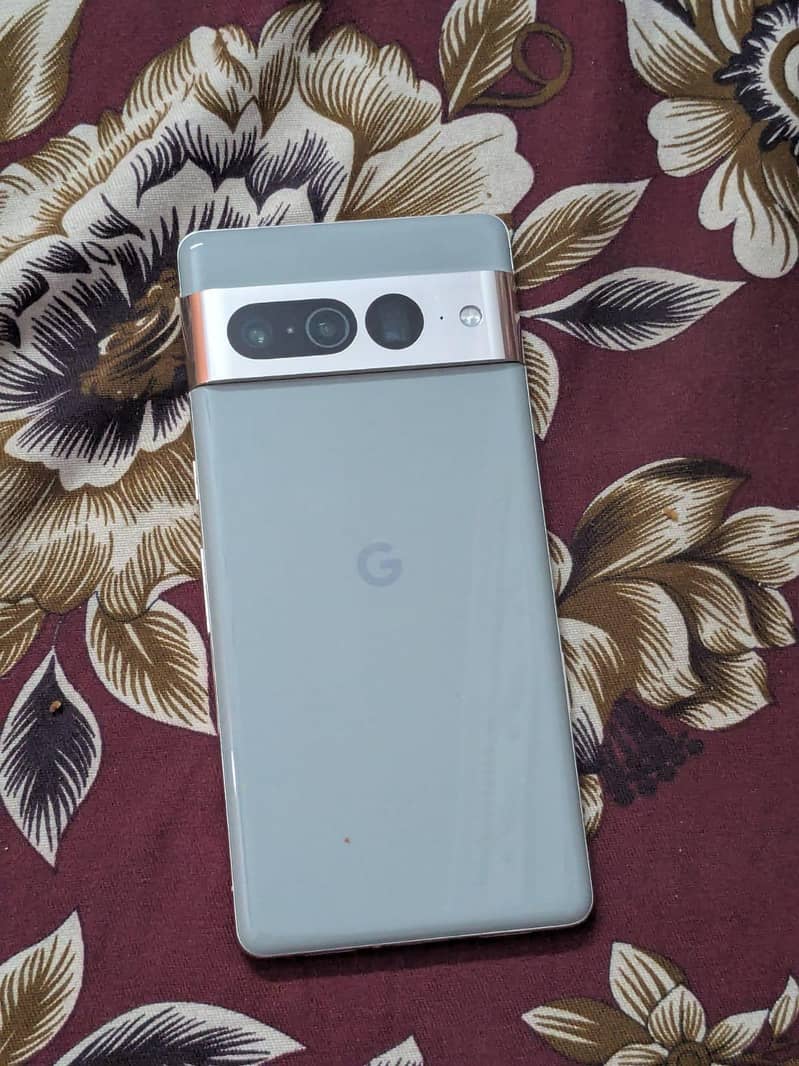 Google Pixel 7 Pro 0
